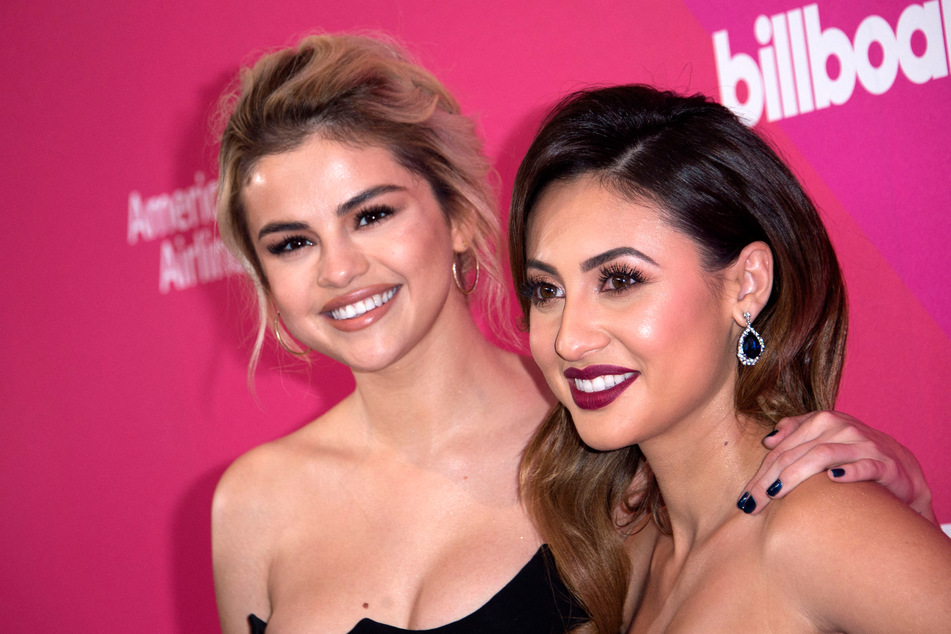 Selena Gomez (l) and Francia Rasia are rumored to have had a major falling out since Francia donated her kidney to Selena in 2017.