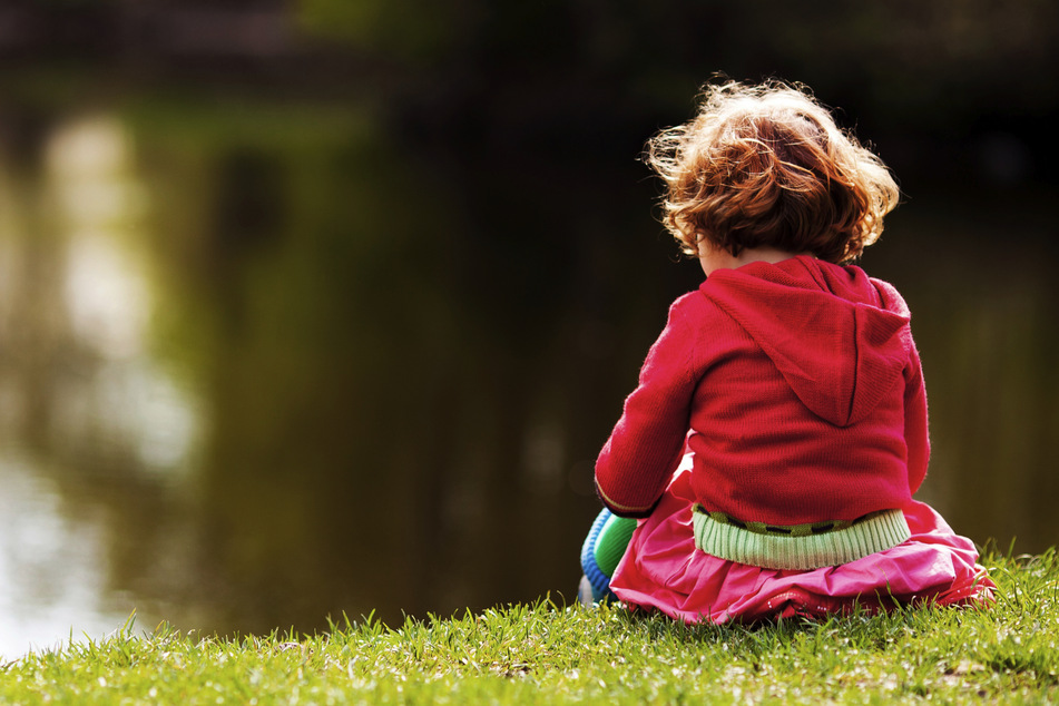 Toddler speaks strange language and remembers people from another life