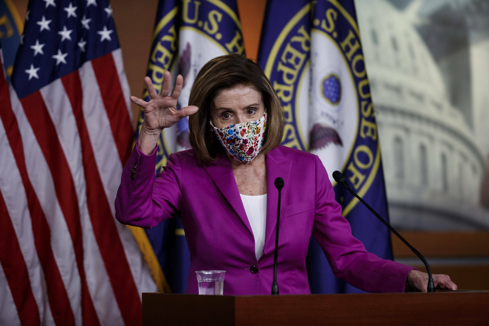 House Speaker Nancy Pelosi pushed for a resolution calling on VP Pence to invoke Article 25, removing Trump from office.