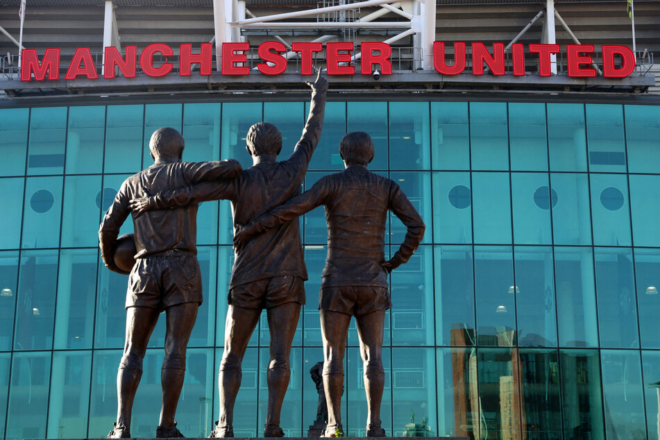 Glazers announce intention to sell Manchester United!