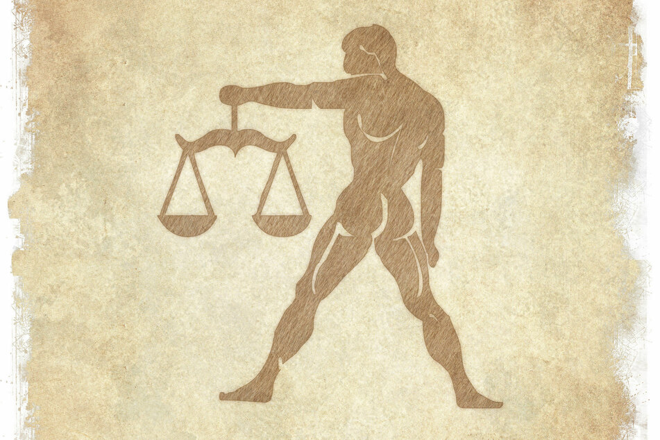 Free Libra Monthly Horoscope for July 2023