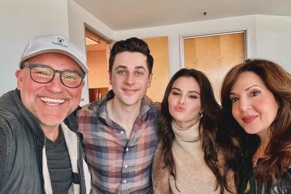 (From l. to r.) David DeLuise, David Henrie, Selena Gomez, and Maria Canals-Barrera are all confirmed to appear in Wizards Beyond Waverly Place.