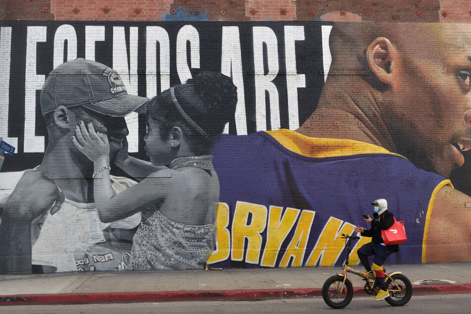 Vanessa Bryant found out about Kobe’s death through phone notifications