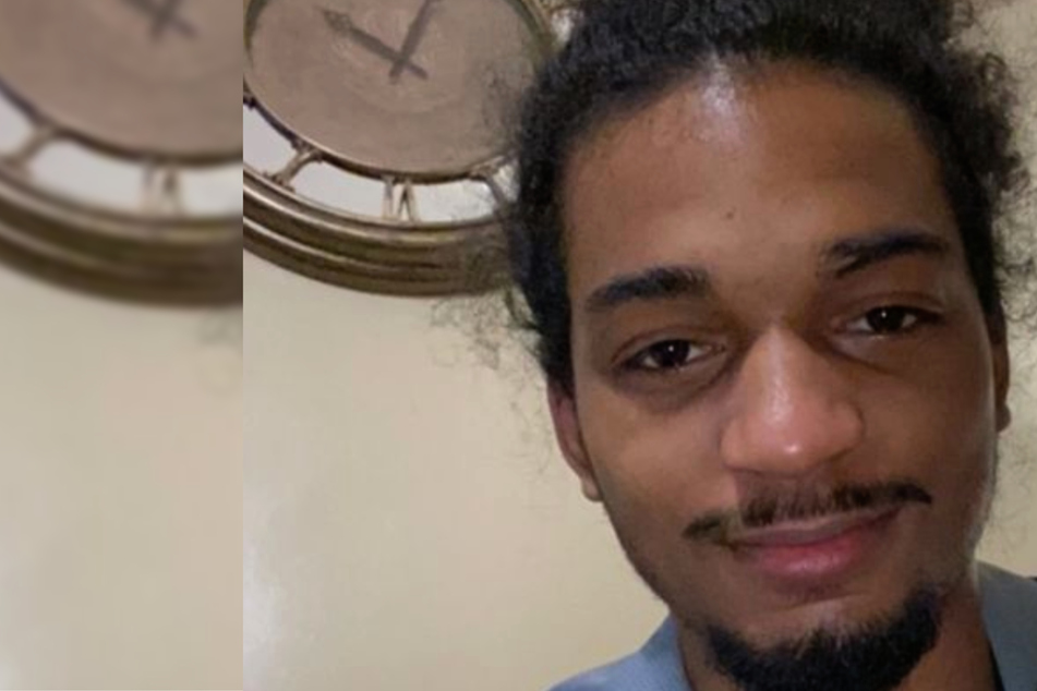 Black man shot by police was holding a sandwich, family says