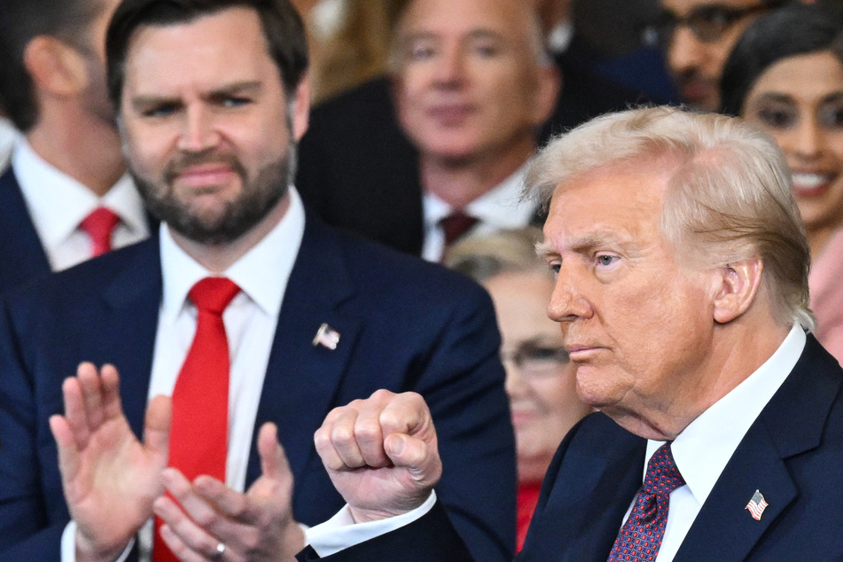 Donald Trump has also floated the idea of Vice President JD Vance (l.) running in 2028 to then "pass the baton" to Trump as his running mate, which would violate the US Constitution.