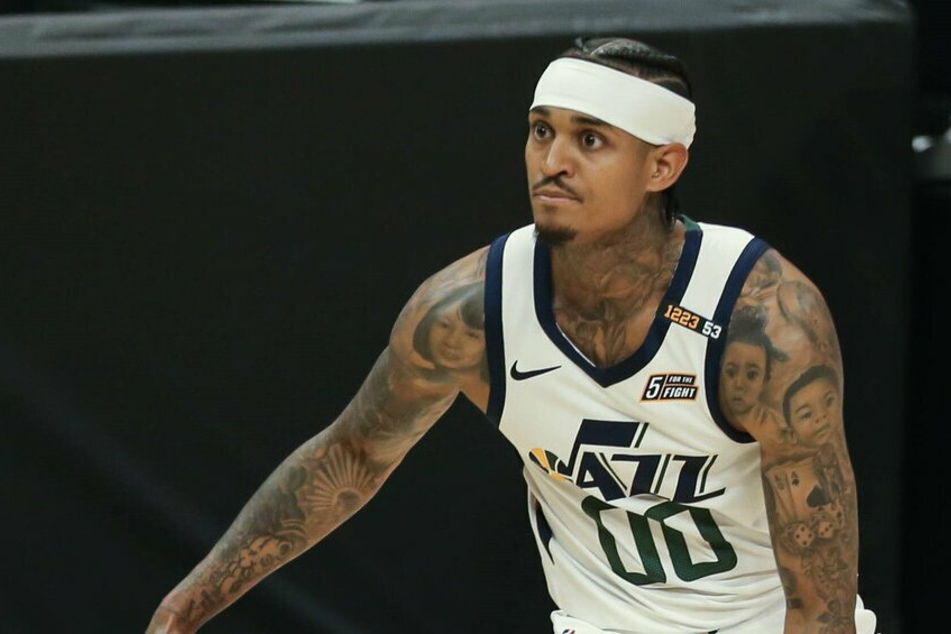 NBA: The Jazz pull away late to clip the Hawks on the road