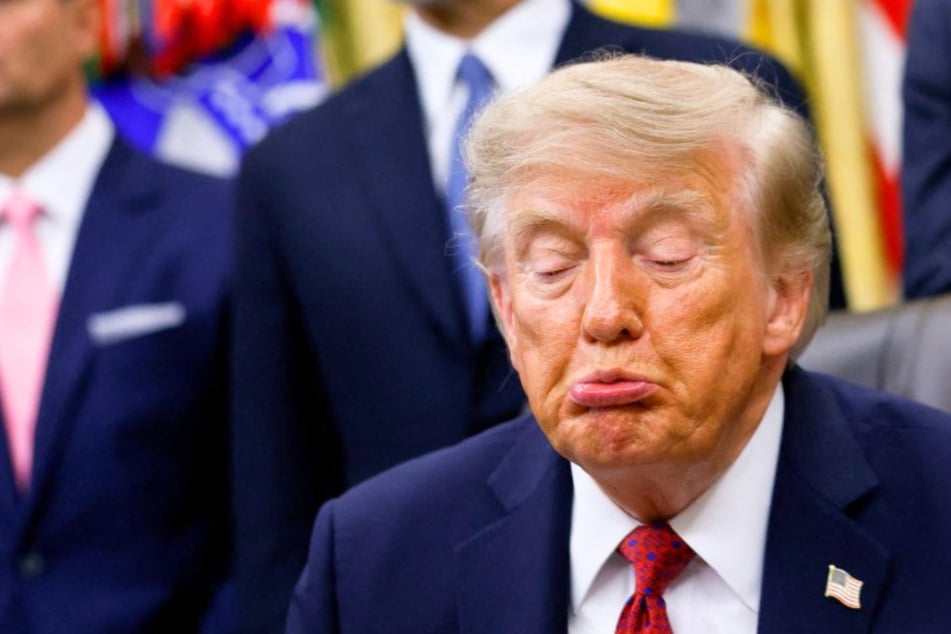 Trump's approval ratings tank in latest polling ahead of crucial midterm elections