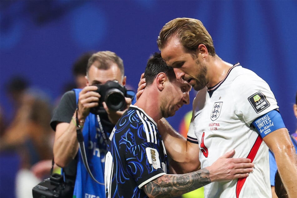 World Cup: England's Harry Kane "gutted" by last-minute defeat by Argentina