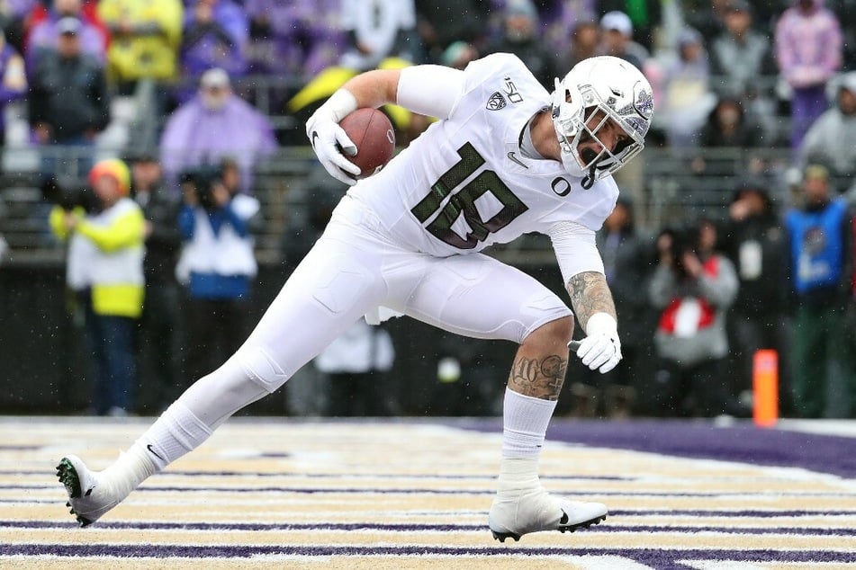 Spencer Webb: Oregon Ducks confirm tragic death of promising tight end