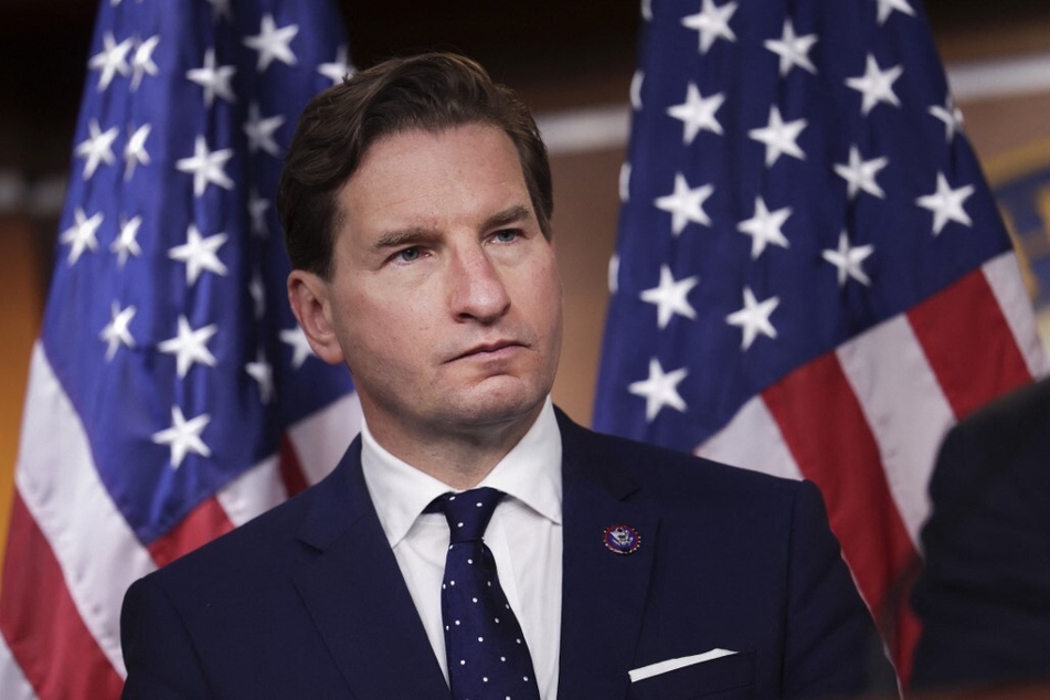 Minnesota Congressman Dean Phillips has launched his 2024 Democratic primary challenge to incumbent President Joe Biden.