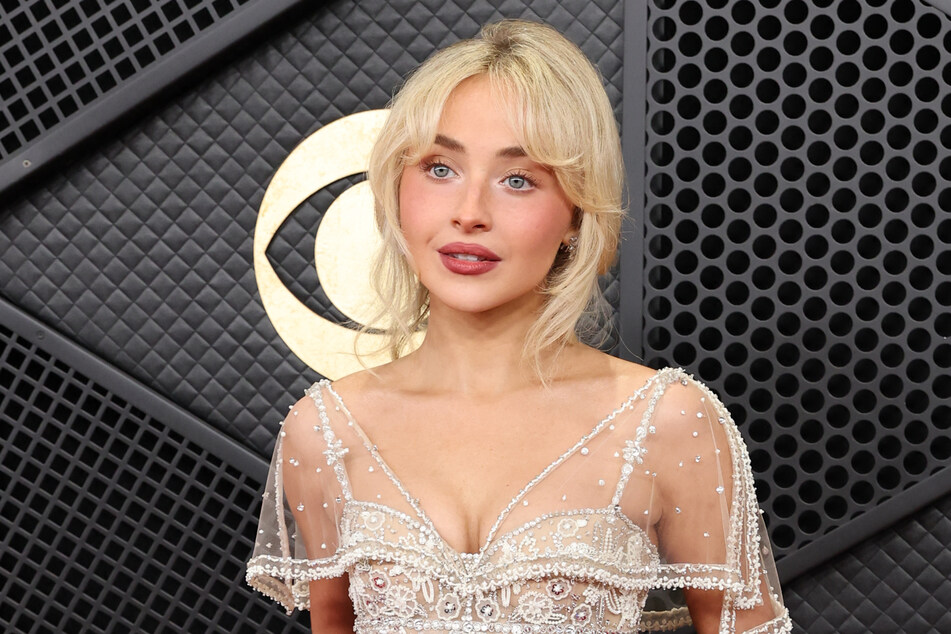 Sabrina Carpenter has apologized after she called a fan's Arab cultural chant "weird" during her headlining set at Coachella on Friday.