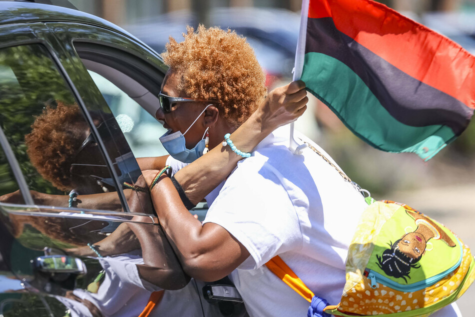 Reparations in Illinois: First housing grants go out to Evanston residents