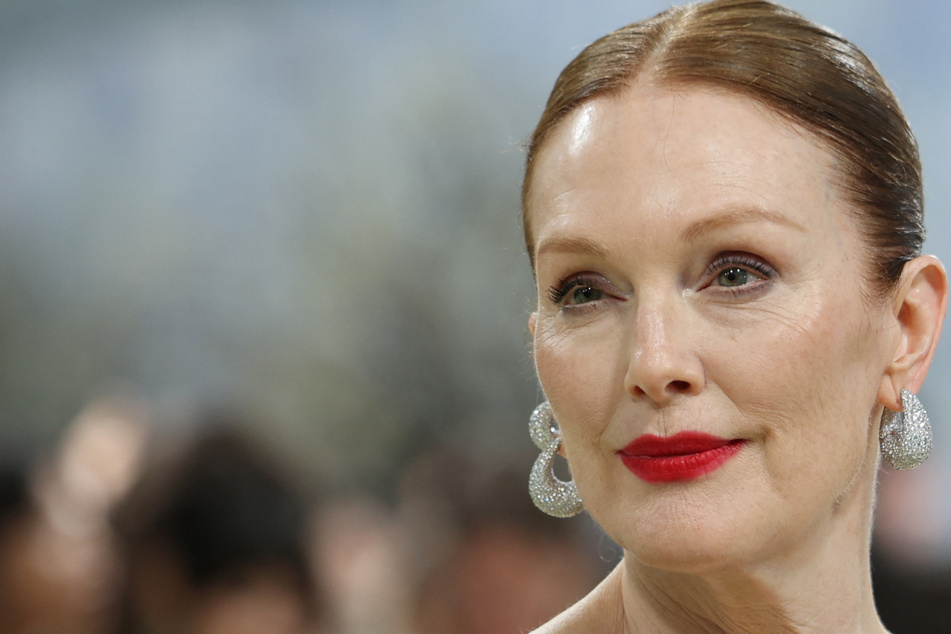 Julianne Moore warns women are being pushed back as Hollywood representation drops