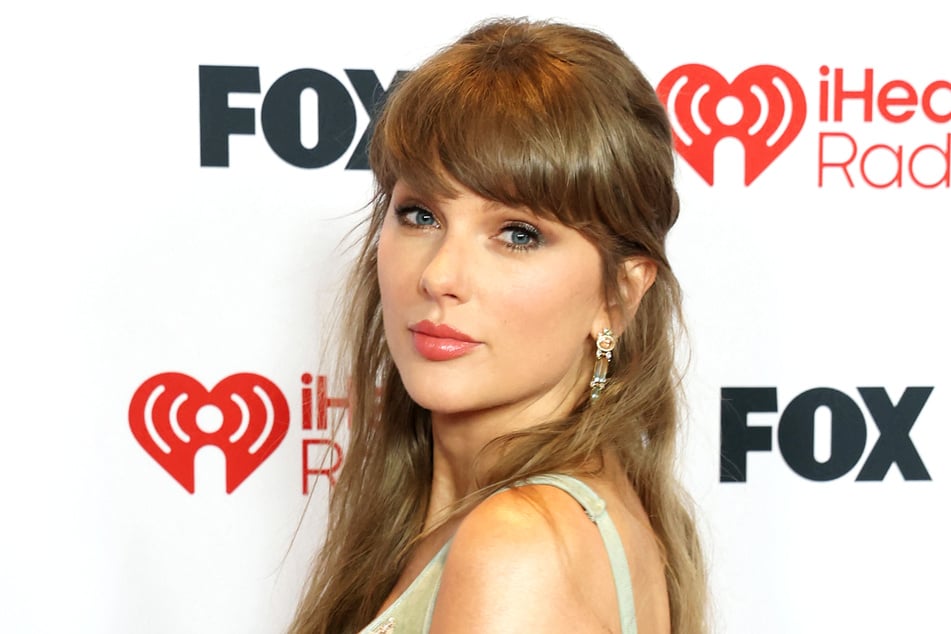 Taylor Swift fans are speculating that the singer is involved with the Toy Story 5 soundtrack after she posted a cryptic countdown on Thursday.