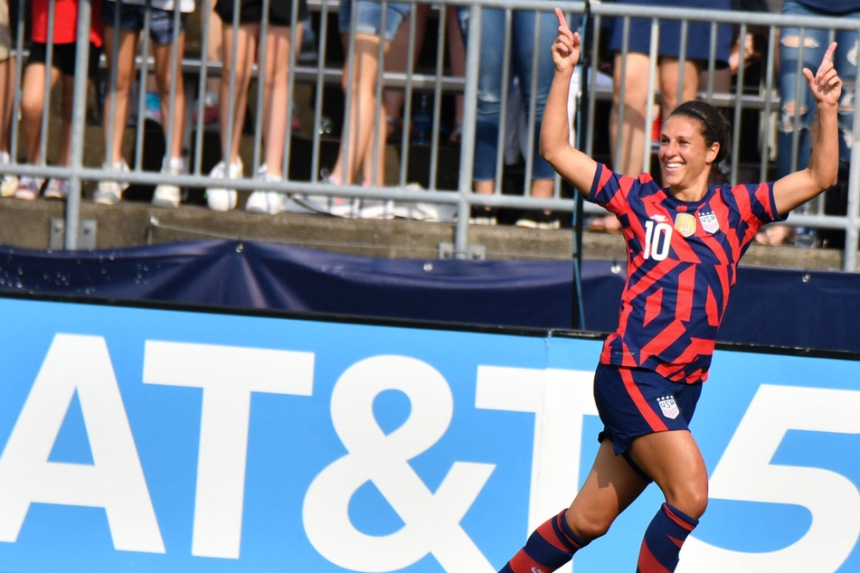 Soccer legend Carli Lloyd announces her retirement