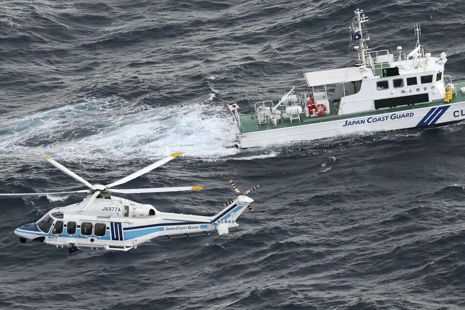 After an intense search for survivors, all eight airmen on board an Osprey military aircraft that crashed in Japan are now assumed dead.