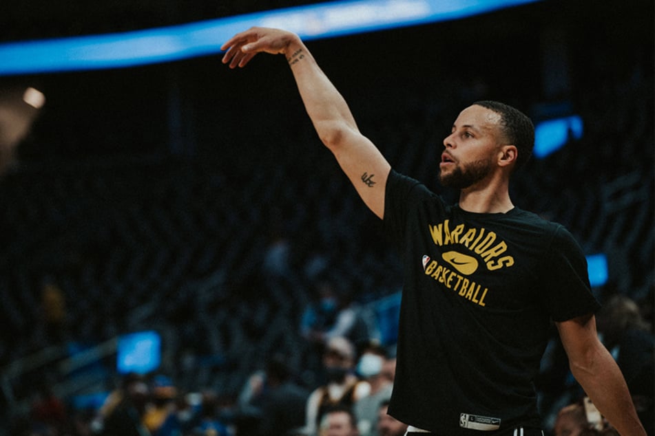 Steph Curry's son proved he might have the same athletic ability as his Dad.