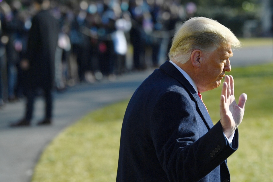 Trump team argues that threats sent to judge in NY fraud trial don't "justify" gag order